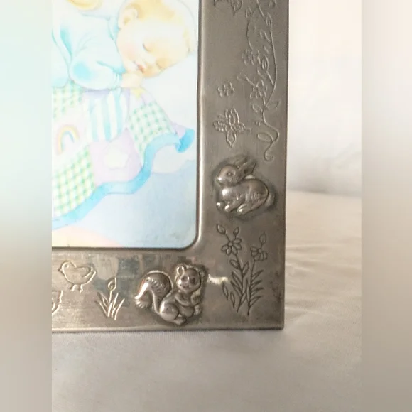 Vintage Silver Baby Theme Frame - Made in Hong Kong - Picture 3 of 9
